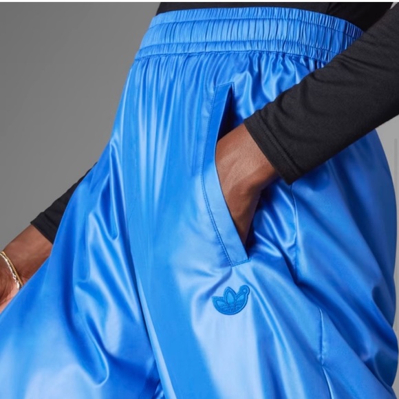 NWT Blue Version pants - Picture 3 of 4